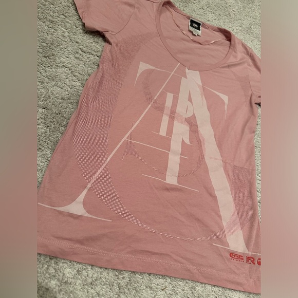 G Star Raw Women’s Pink Graphic Logo T-Shirt - Size Small - Picture 2 of 11